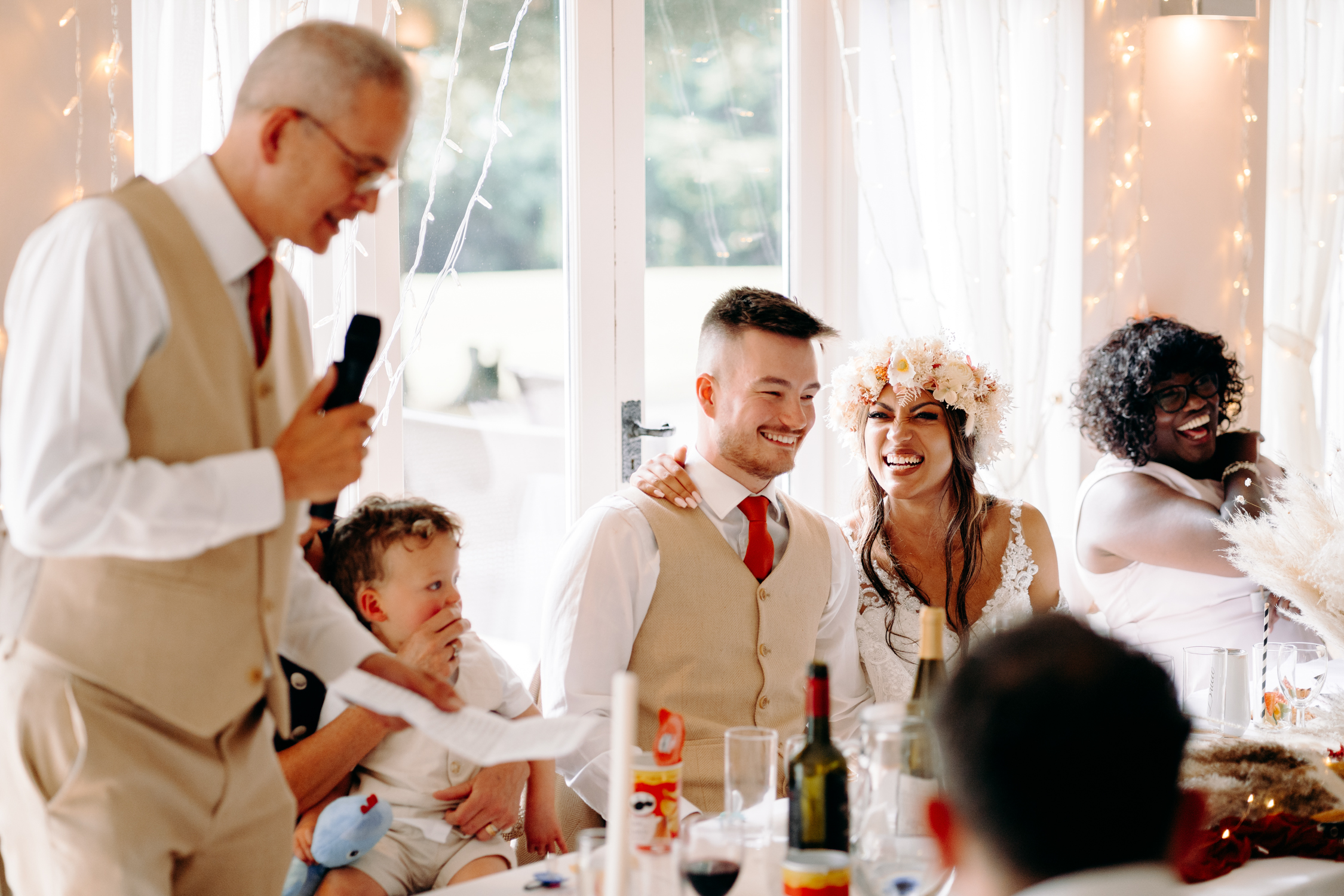 natural wedding photography during speeches