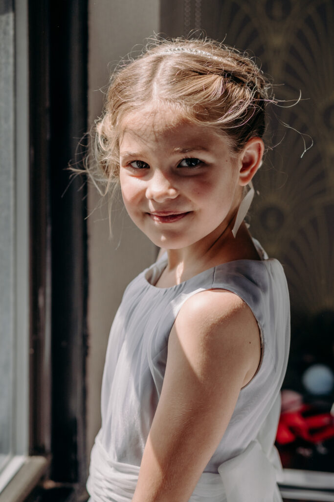 Bridesmaid getting ready in New York Hotel