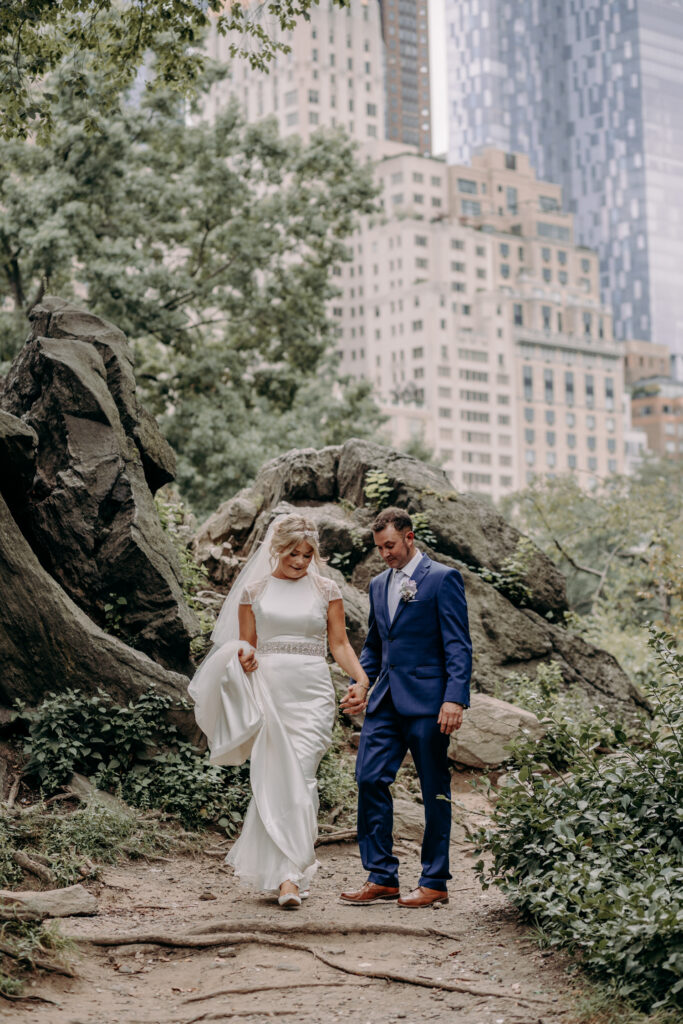 Bride and groom with New York Skyline