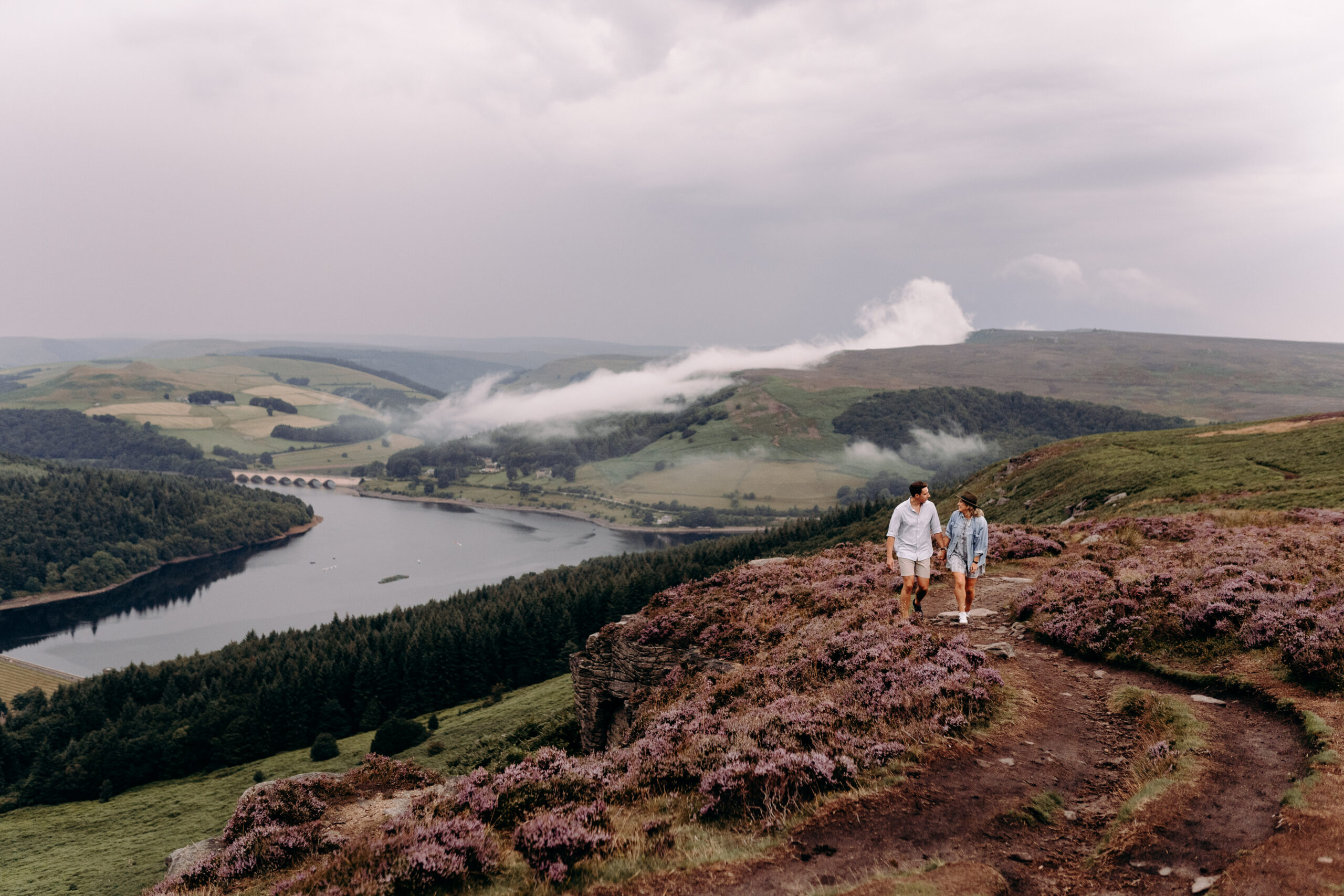 peak district pre-wedding photoshoot, bamford edge. peak district wedding photographer