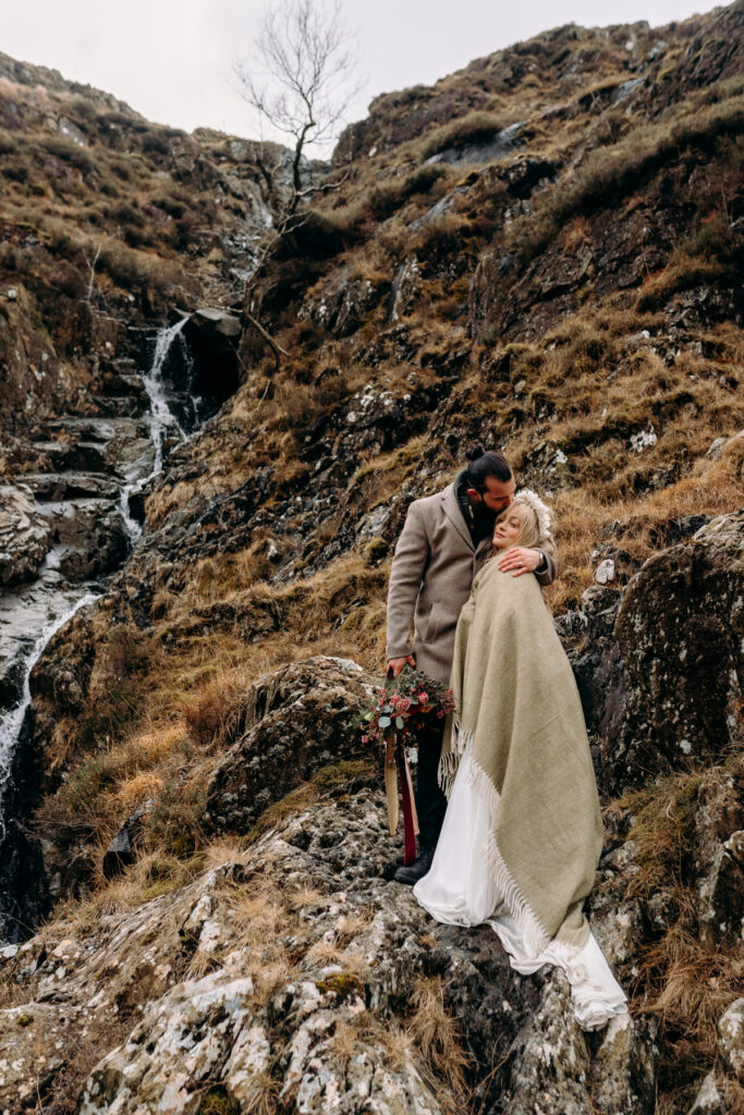 fun elopement adventure photography in the lake district