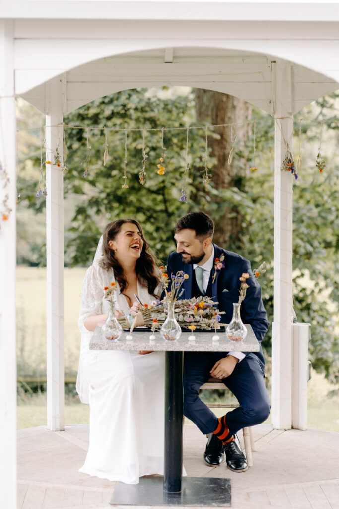 natural, candid wedding photography at summer wedding at Losehill House, Peak District wedding venue