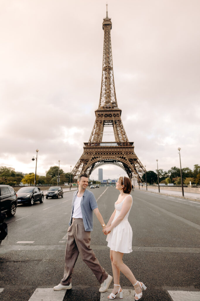 paris pre-wedding photoshoot photographer