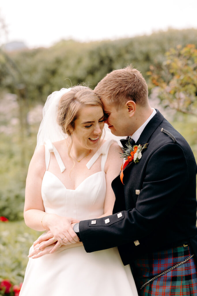 natural wedding photographer in the peak district, at eyam hall weddings