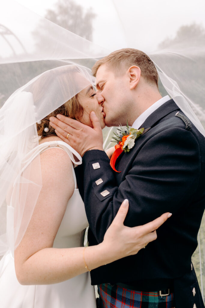 natural wedding photographer in the peak district, at eyam hall weddings