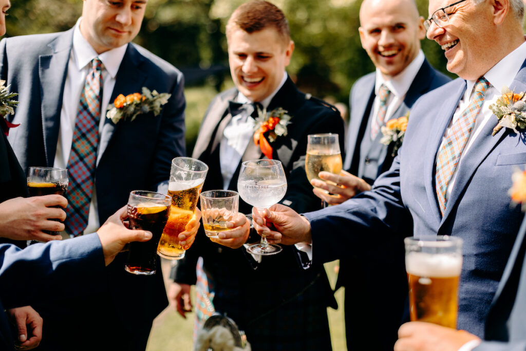 Natural wedding photography at groom prep in Calvar