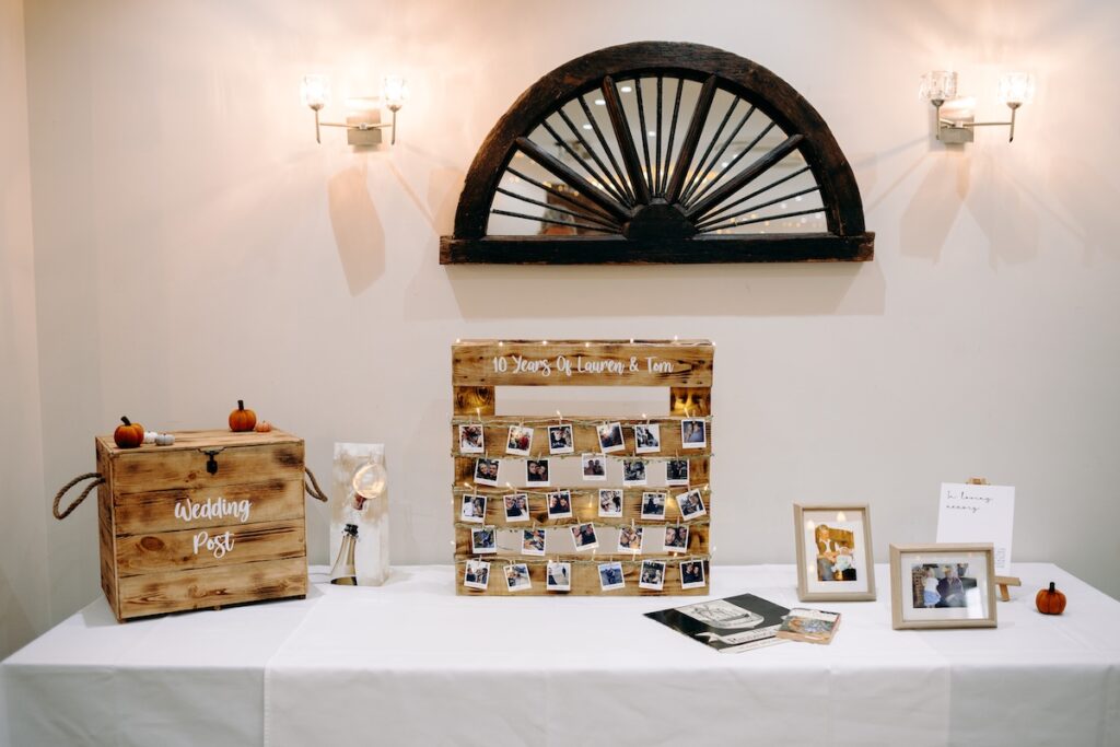 autumnal wedding at derbyshire wedding venue, white hart inn