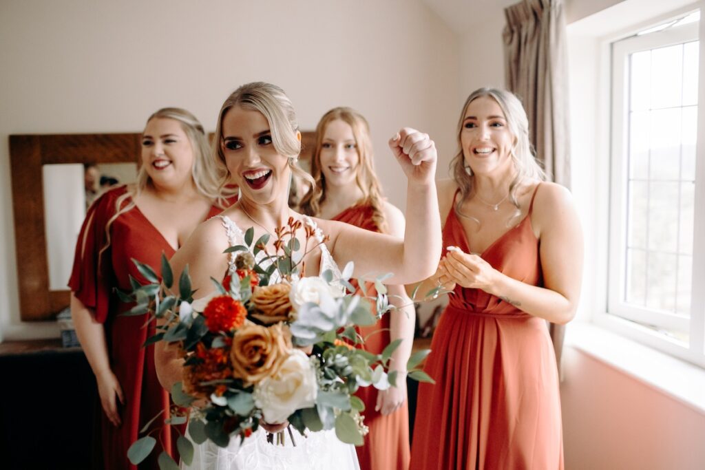 bridal prep at the white hart inn in derbyshire
