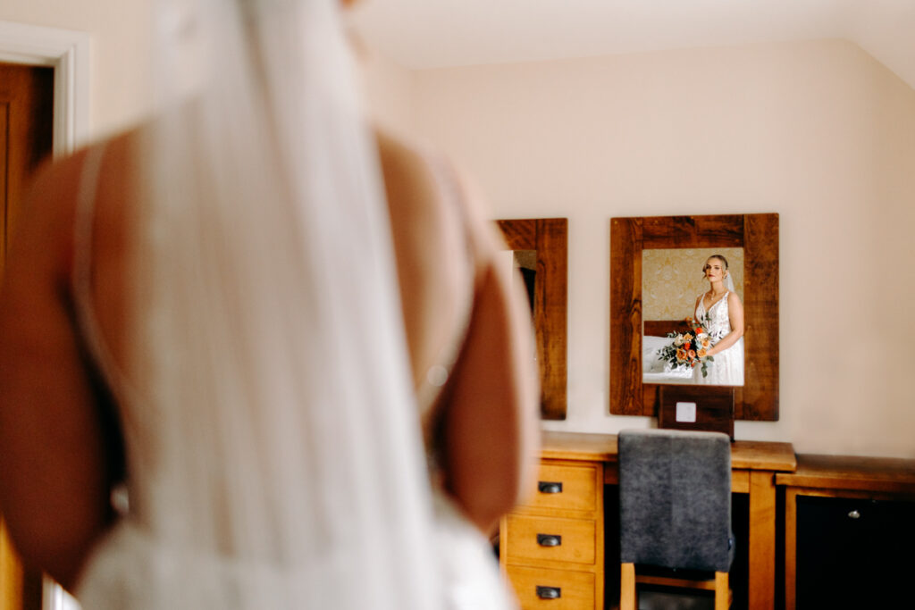 bridal prep at the white hart inn in derbyshire