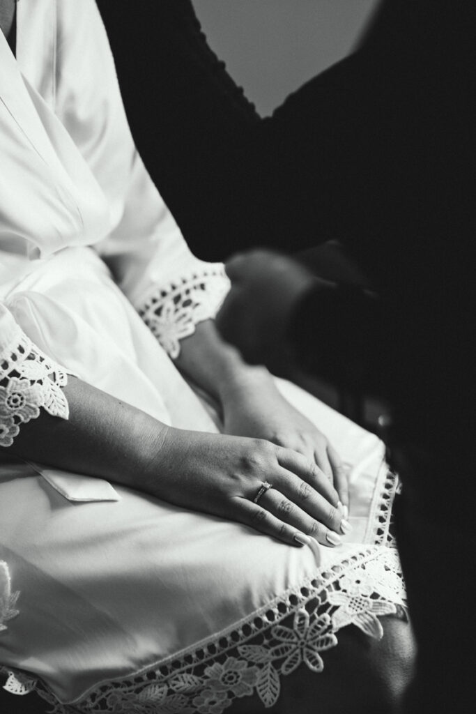 bridal prep at the white hart inn in derbyshire