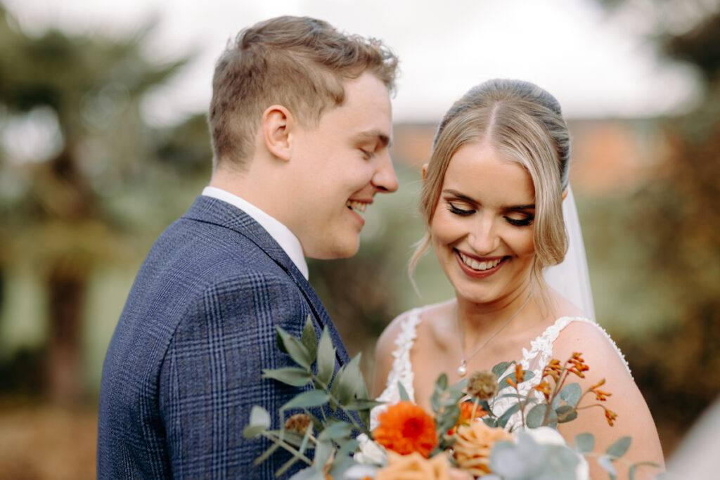 natural wedding photography at october wedding at the white hart inn in derbyshire