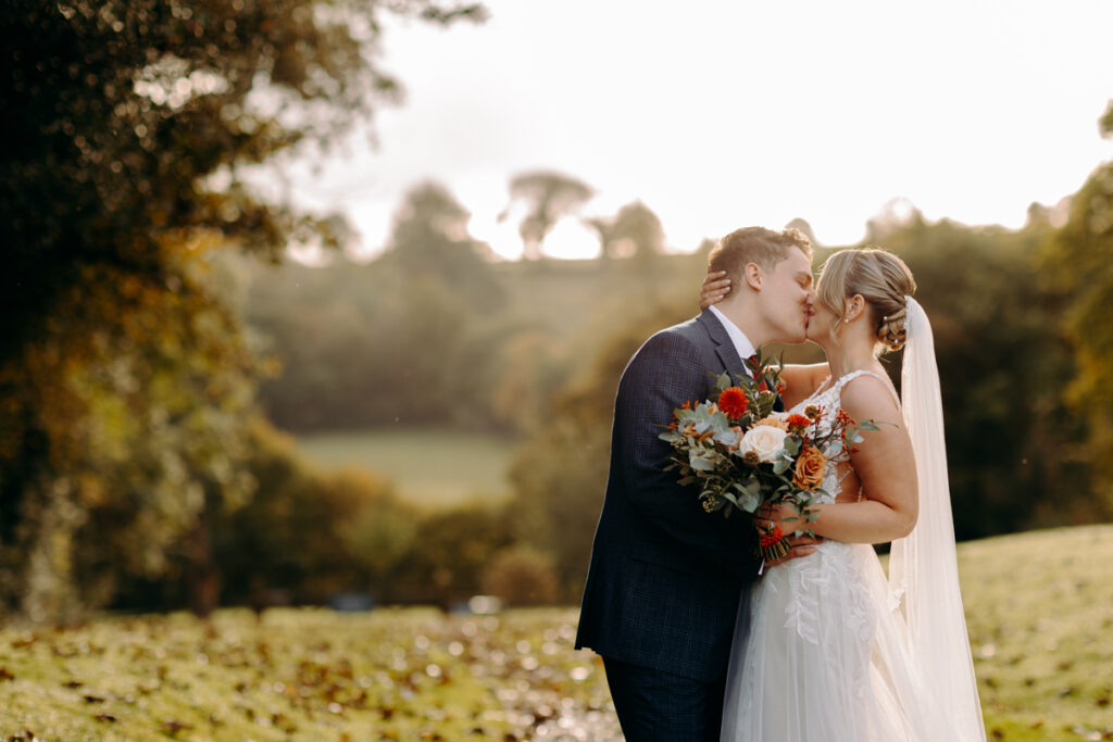 natural wedding photography at october wedding at the white hart inn in derbyshire