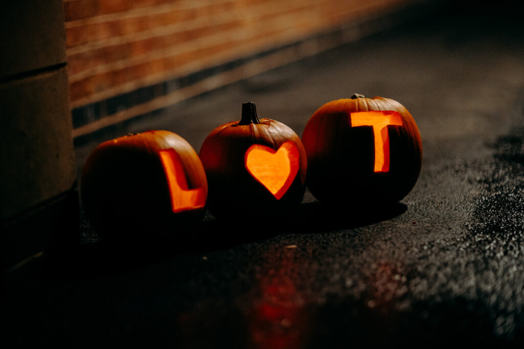 halloween wedding inspiration