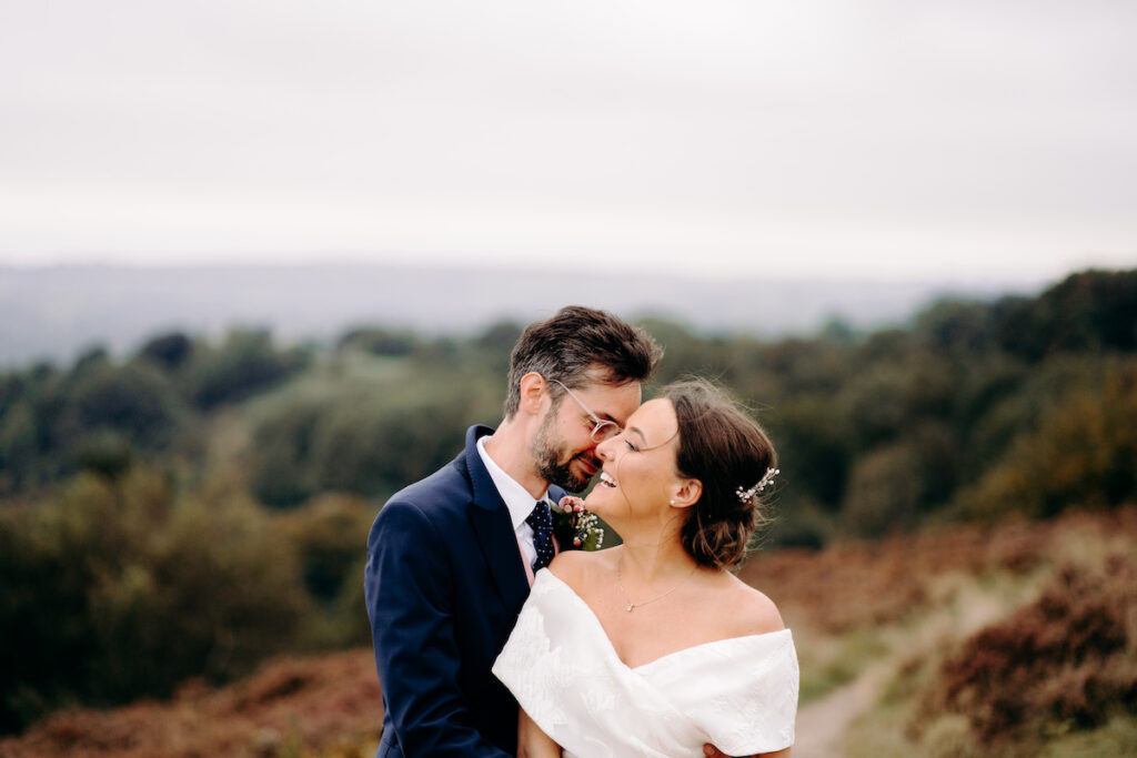 natural wedding portaits at ashover rock, peak district