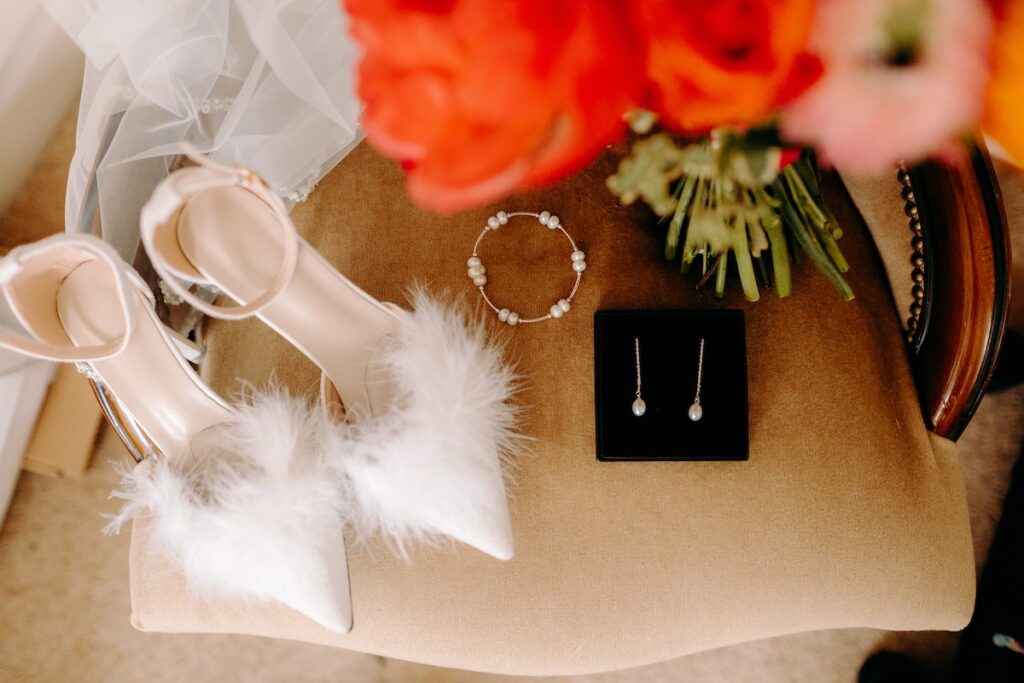 natural wedding photography in derbyshire
