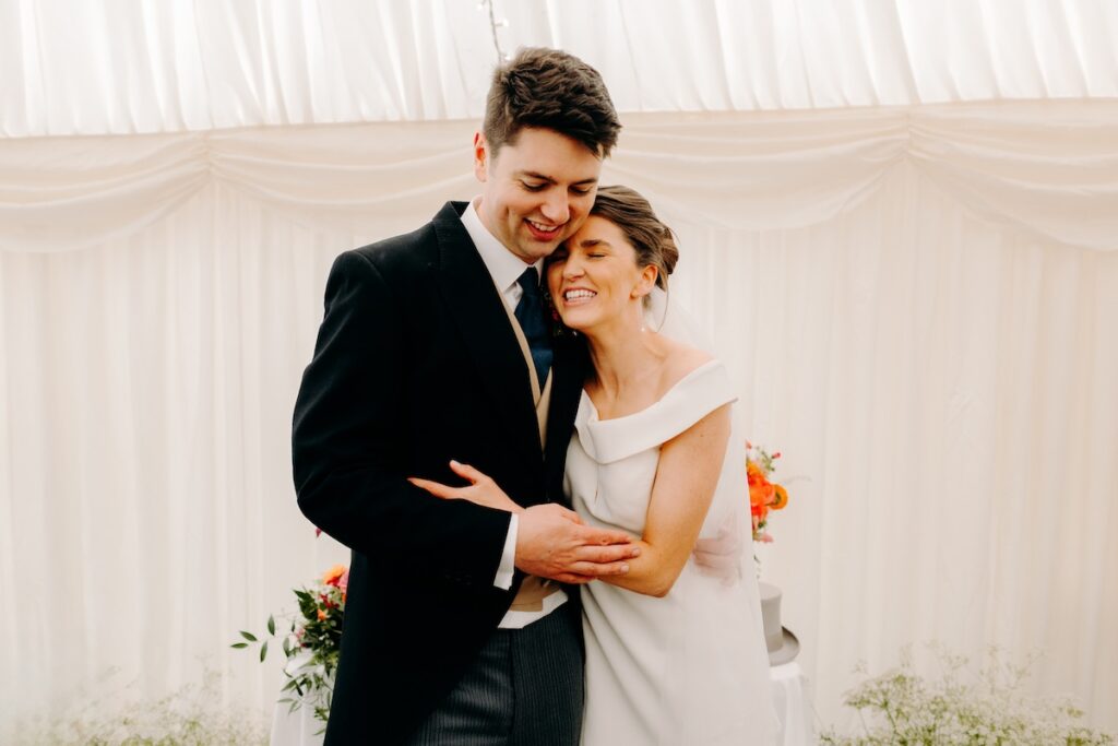 natural wedding photography at oakhill cromford, matlock wedding venue
