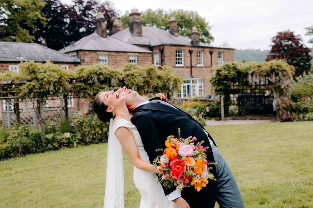 natural wedding photography at oakhill cromford, matlock wedding venue