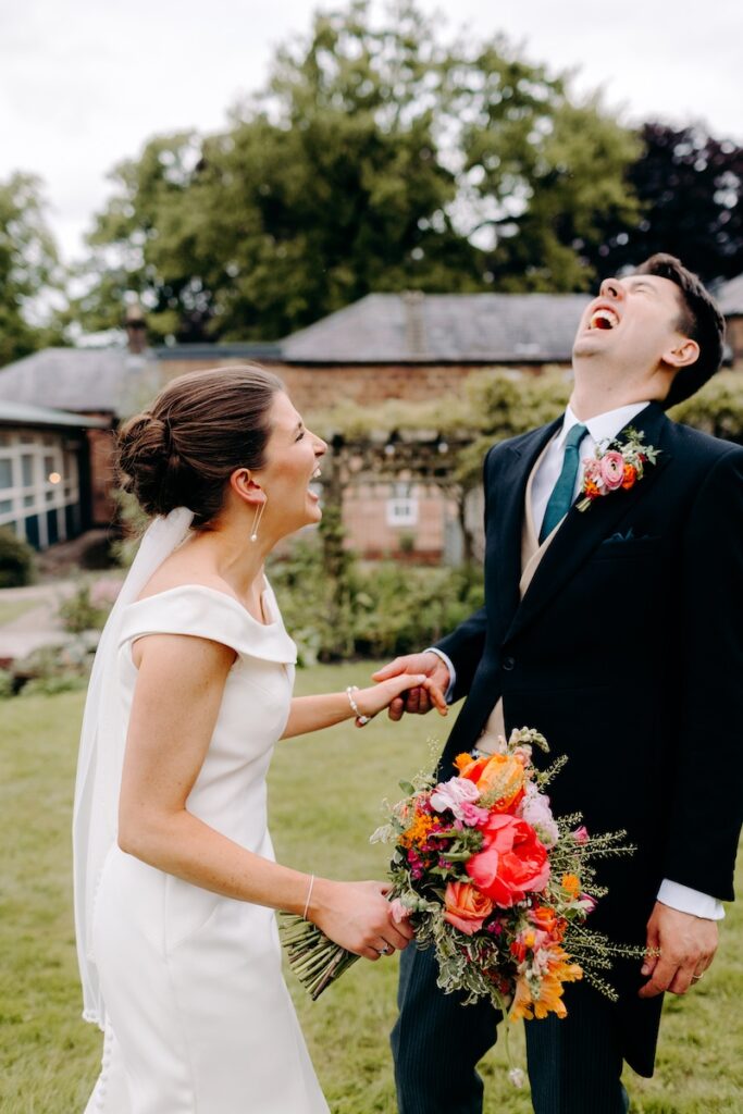 natural wedding photography at oakhill cromford, matlock wedding venue