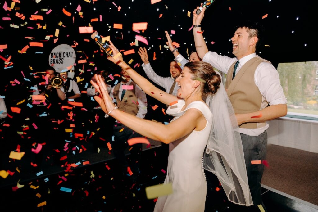 natural wedding photography at oakhill cromford, matlock wedding venue
