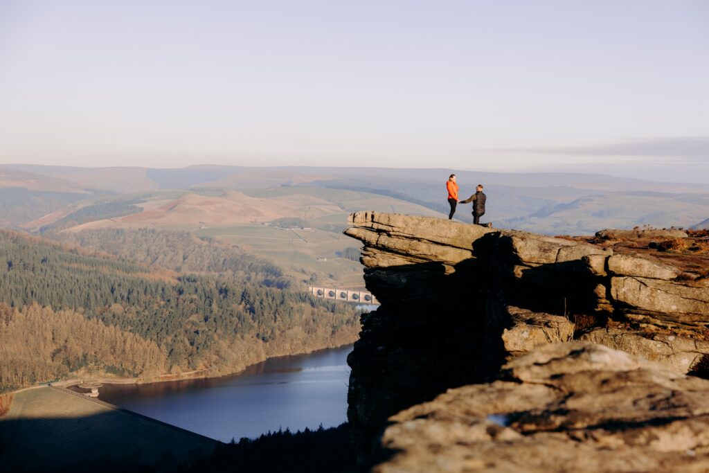 peak district sunrise secret proposal photography at bamford edge